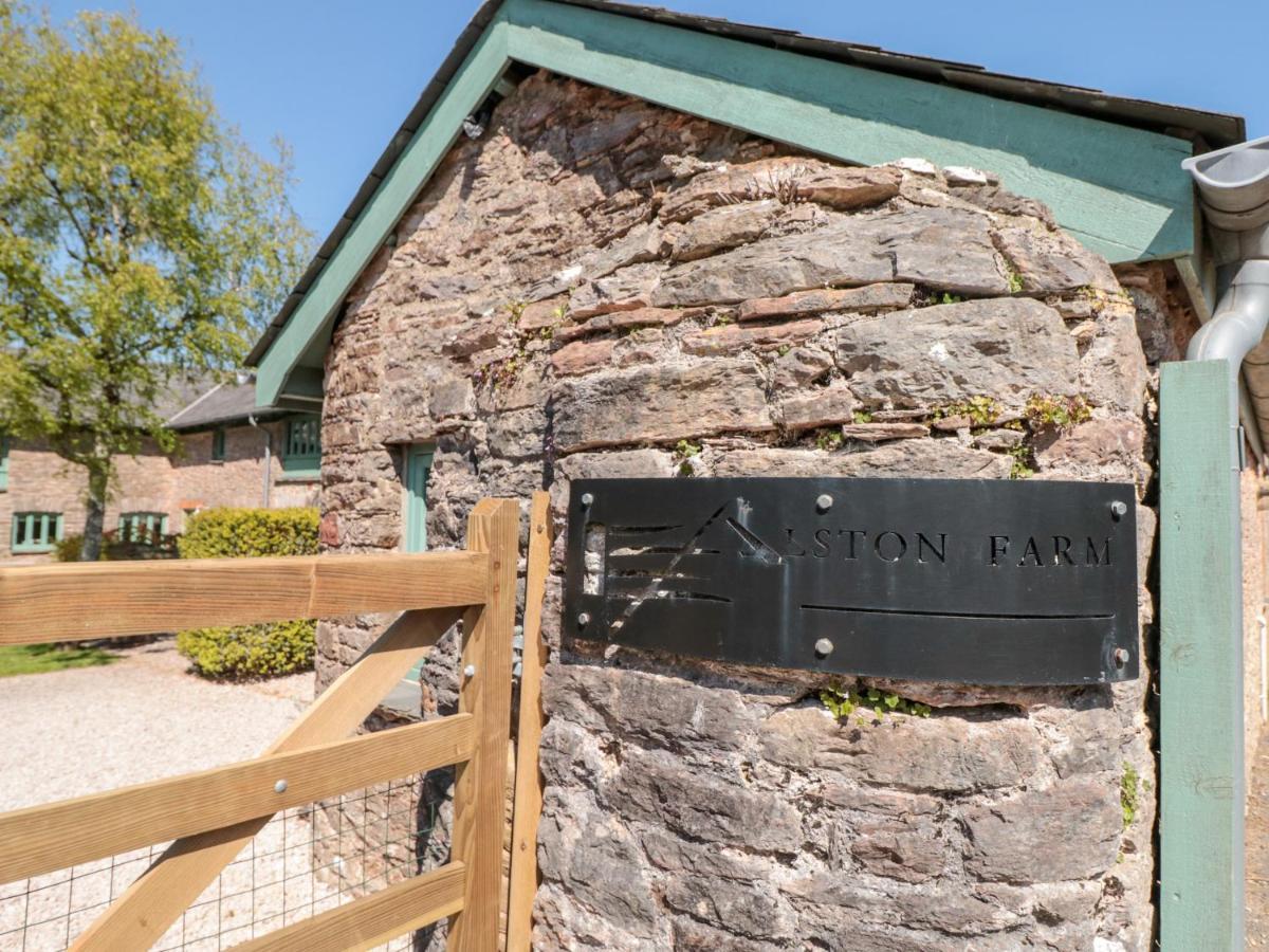 1 Alston Farm Cottages ブリックハム エクステリア 写真
