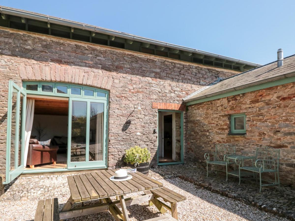 1 Alston Farm Cottages ブリックハム エクステリア 写真